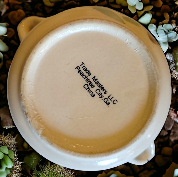 Vtg Pastel Blue Flowers Stoneware Handled Crock Bowl - Picture 8 of 8